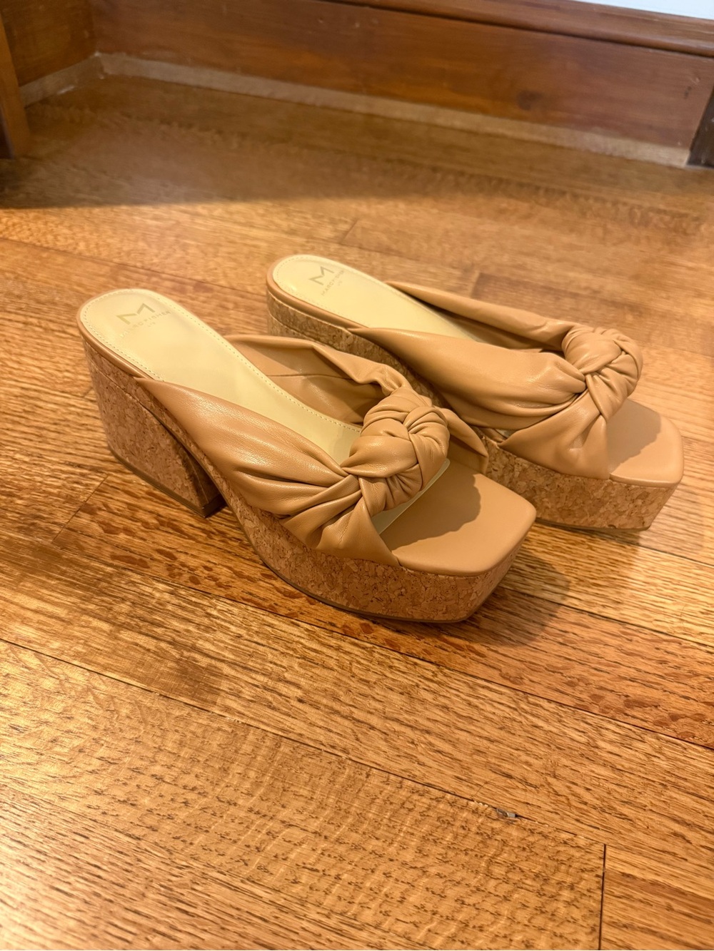 Marc Fisher Tan Knotted Leather Cork Platform Wedges NWOT